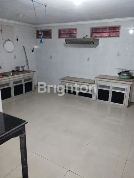 image RUKO 2 LANTAI BERADA DI PUSAT KOTA DAN PUSAT PERDAGANGAN (3)