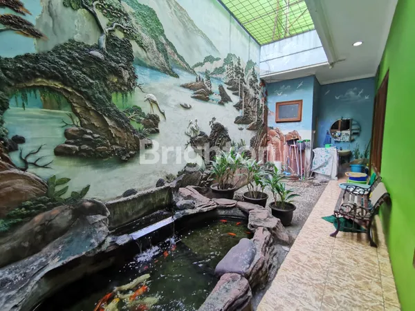 image RUMAH SIAP HUNI 2 LANTAI DARMO HILL (2)