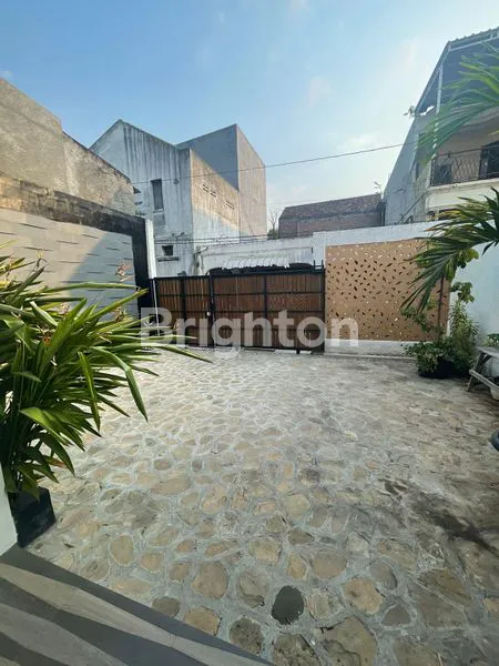 image JUAL RUMAH DI GAYAMSARI DEKAT PUSAT KOTA TERAWAT (1)