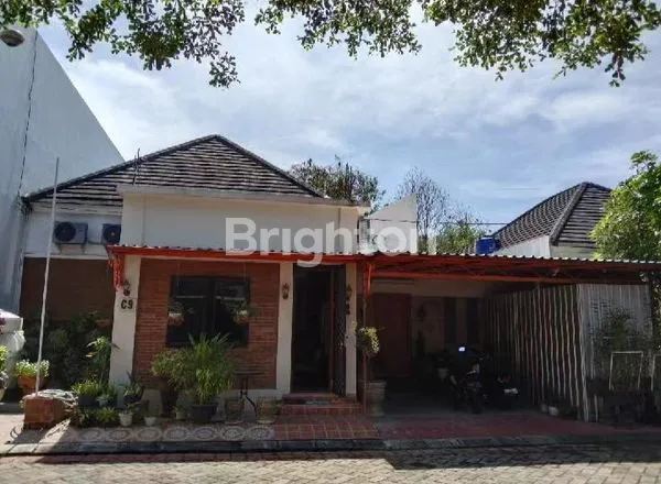 image RUMAH KOLAM RENANG FULL FURNISHED DALAM KOMPLEKS PERUMAHAN GODEAN  (2)