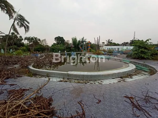 image TEMPAT USAHA KOLAM RENANG MOJOKERTO (6)