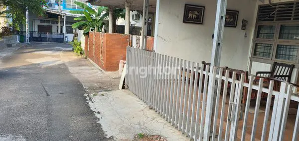 image RUMAH HITUNG TANAH DI KAWASAN SLIPI JAKARTA BARAT  (7)