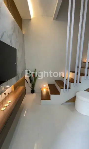 image JUAL THE DOMINICA , RUMAH BERKONSEP MODERN, 3 LANTAI, BERADA DI TENGAH KOTA, DEKAT DENGAN BALAIKOTA MALANG, BENGAWAN SOLO, AMPRONG, BUNULREJO,JAWA TIMUR (4)