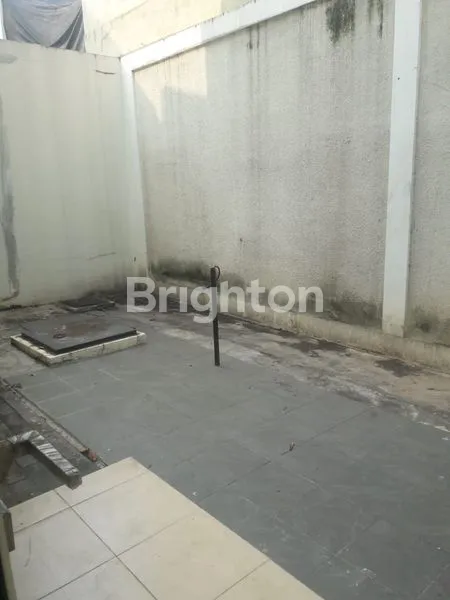 image TURUN HARGA!! RUMAH SUMMARECON SERPONG THE SPRING (7)