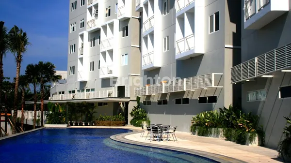 image APARTEMEN UC BERKELEY (1)