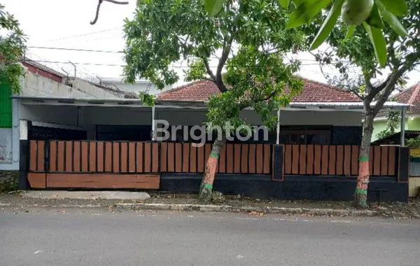 image RUMAH BESAR...BAGUS...SIAP PAKAI...DEKAT EXIT TOL UNGARAN (1)