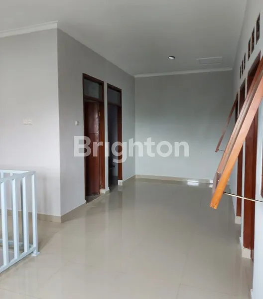 image RUMAH ASRI 2 LANTAI SIAP HUNI DI CHERRYFIELD - BANDUNG (4)
