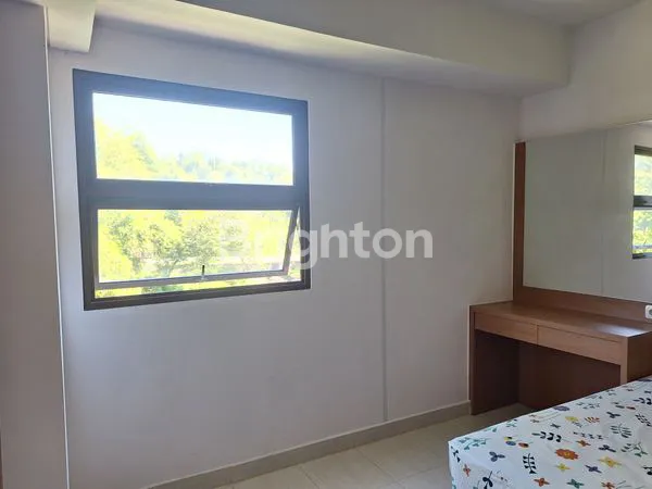 image SOLO URBANA APARTMENT DEKAT UNS FURNISHED (4)