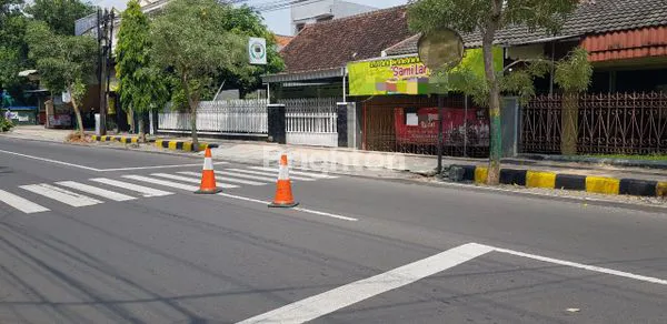 image RUMAH STRATEGIS DEPAN KAMPUS (2)