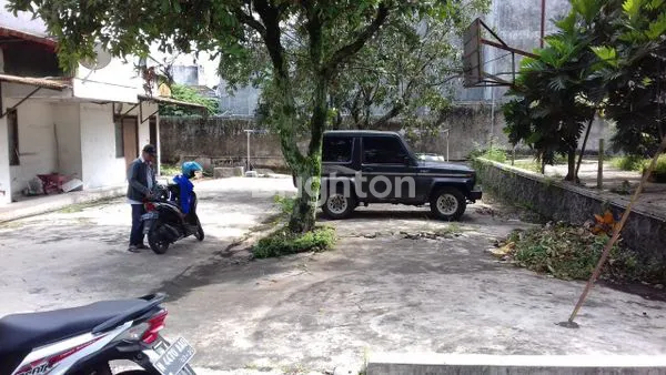 image GUDANG DI DEPAN STADION TUMPANG (4)