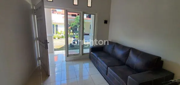 image RUMAH HOOK 1 LANTAI SIAP HUNI DI DAERAH TEMBALANG. DEKAT DENGAN UNDIP (3)