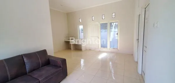 image RUMAH HOOK 1 LANTAI SIAP HUNI DI DAERAH TEMBALANG. DEKAT DENGAN UNDIP (5)