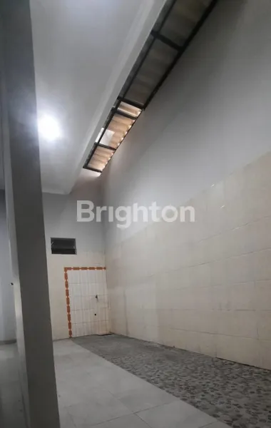 image PRAPEN, RUMAH 2 LANTAI, RUANG LOS, NEGO TIPIS (8)