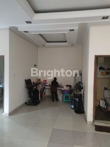 image DI JUAL RUMAH CANTIK SIAP HUNI DI BELIMBING  JAKARTA BARAT (5)