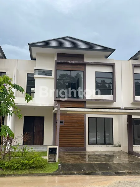image RUMAH CANTIK DAN MEWAH DI PERMATA RIVERVIEW SAPPHIRE (1)