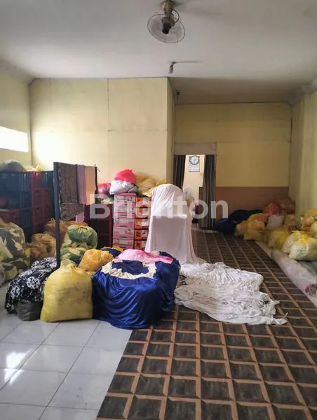 image RUKO UNTUK USAHA DAN TEMPAT TINGGAL PINGGIR JALAN BESAR KAWASAN RAMAI SAMARINDA (3)