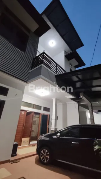 image RUMAH DUTA PRIMA HARAPAN REGENCY DEKAT CLUSTER SUMMARECON BEKASI (1)