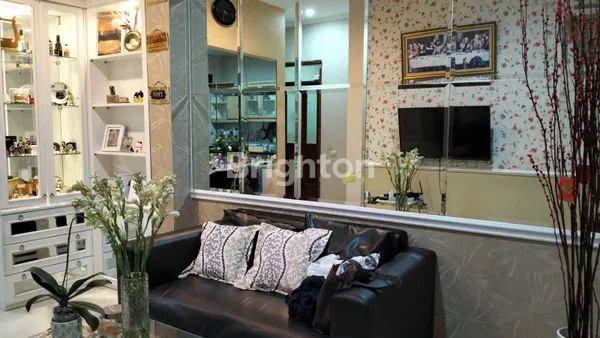 image HUNIAN ASRI DAN NYAMAN DI LIPPO KARAWACI (1)