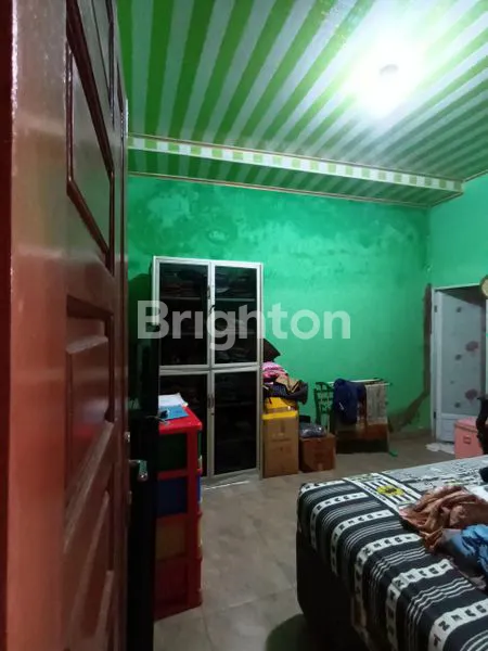 image RUMAH DENGAN TANAH LUAS LOKASI STRATEGIS,ILIR BARAT I,SUMATERA SELATAN (3)