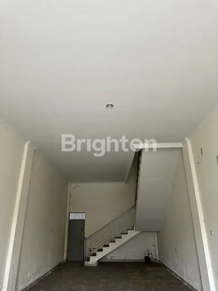 image RUKO DI AREA BISNIS UTAMA SOLO BARU DEKAT PAKUWON MALL (7)