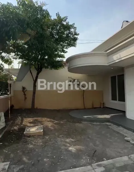 image RUMAH 1 LANTAI , KONDISI SANGAT BAGUS , TERAWAT , PERUM VILLA KALIJUDAN INDAH , SBY (1)