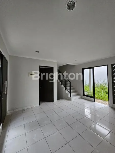 image RUMAH BARU 2 LANTAI CLUSTER DAYANA SUMMARECON, AKSES TOL DEKAT PUSAT KOTA (3)