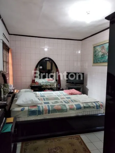 image HITUNG TANAH  RUMAH DI MAINROAD JALAN TALAGA BODAS BANDUNG (4)