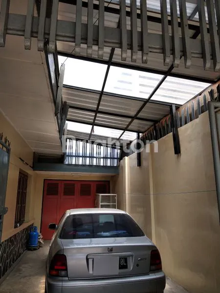 image HITUNG TANAH  RUMAH DI MAINROAD JALAN TALAGA BODAS BANDUNG (5)