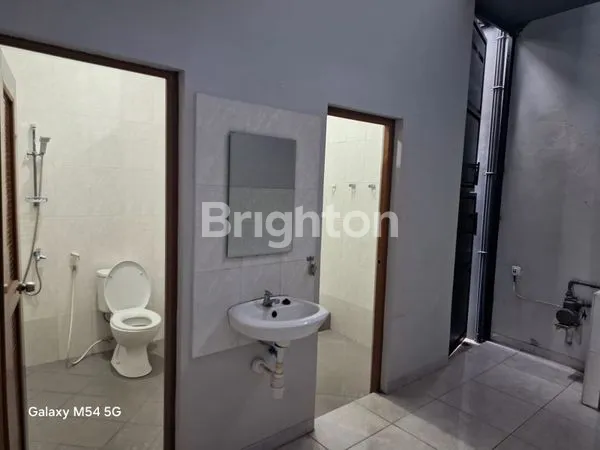 image RUMAH UNTUK USAHA / KANTOR DI TENGAH KOTA AREA TURISARI (5)