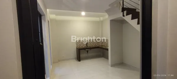 image RUMAH BARU AMERICAN STYLE TAMAN RATU (4)