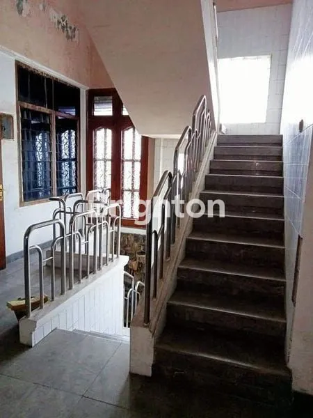 image RUMAH DI PUSAT KOTA KEDIRI  (1)