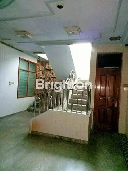 image RUMAH DI PUSAT KOTA KEDIRI  (3)