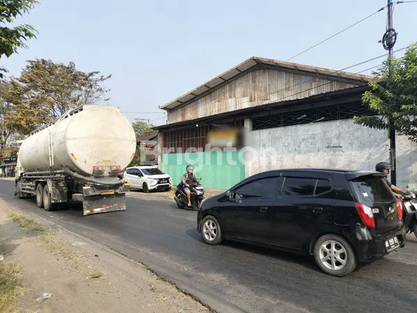 image GUDANGAN STRATEGIS DI DEMAKAN BEKONANG MOJOLABAN SUKOHARJO (2)
