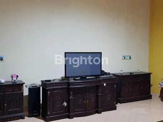 image RUKO GANDENG BEKAS SHOWROOM DI BULELENG - SINGARAJA (4)