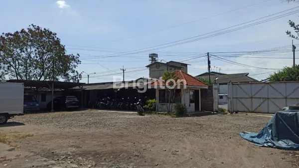 image SURI MULIA GUDANG AREA INDUSTRI ROW JALAN MUAT 40 FEET DEKAT TOL (4)