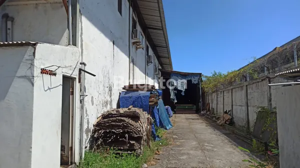 image SURI MULIA GUDANG AREA INDUSTRI ROW JALAN MUAT 40 FEET DEKAT TOL (5)