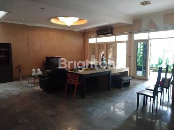 image RUMAH KOMERSIL KERTAJAYA INDAH TENGAH JALAN KEMBAR (2)