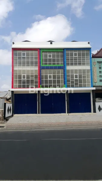 image 3 UNIT RUKO DI IMAM BONJOL, SIAP PAKAI-PARKIR LUAS-0 JALAN RAYA-LOKASI STRATEGIS (1)