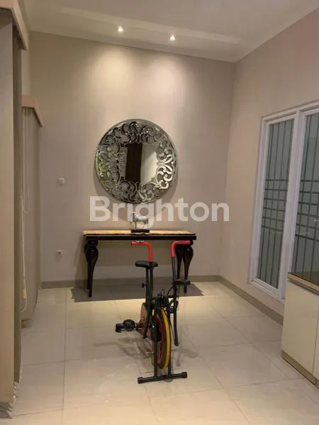 image FULL FURNISH ASRI MANYAR (5)