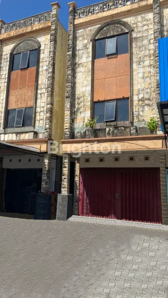 image RUKO 3 LANTAI DI IMAM BONJOL SQUARE-ONE GATE-PARKIRAN LUAS (1)