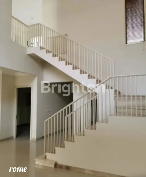 image RUMAH KLASIK 2 LANTAI, DI WISATA BUKIT MAS ROMA (2)