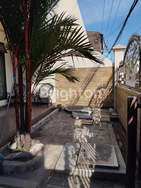 image RUMAH JALAN ARIES KARANG EMPAT SEMI FURNISHED (2)