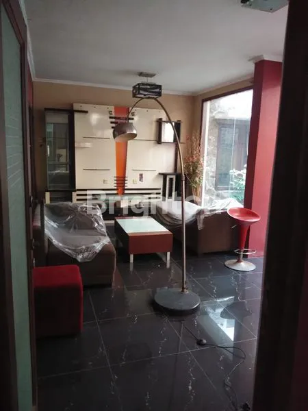 image RUMAH CANTIK DIJUAL DI PERUMAHAN GRAND MAHAKAM  (3)