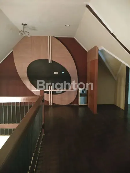 image RUMAH CANTIK DIJUAL DI PERUMAHAN GRAND MAHAKAM  (5)