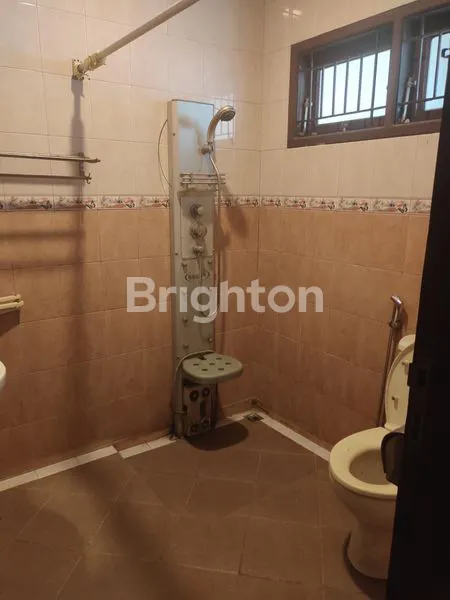 image RUMAH CANTIK DIJUAL DI PERUMAHAN GRAND MAHAKAM  (7)