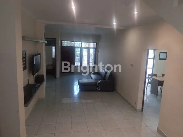 image RUMAH 2 LANTAI FULL FURNISHED + AC DI JAJAR FAJAR INDAH SOLO (5)