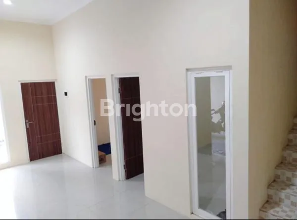 image RUMAH KOST 2 LANTAI STRATEGIS HANYA 5 MENIT KE KAMPUS UB AREA SOEHAT MALANG  (3)