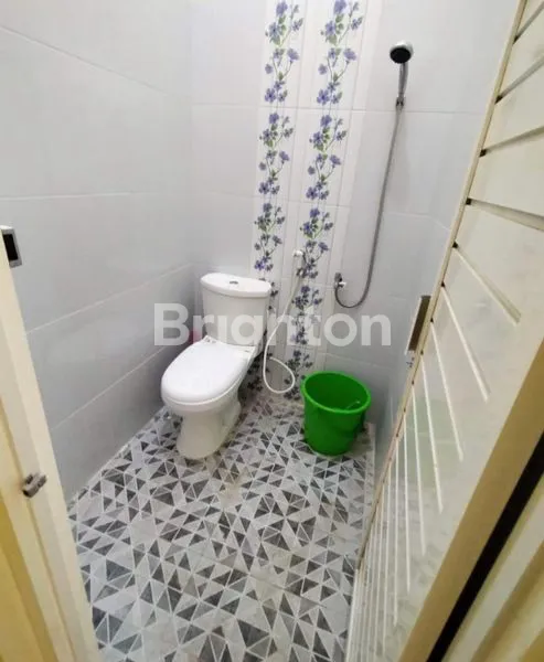 image RUMAH KOST 2 LANTAI STRATEGIS HANYA 5 MENIT KE KAMPUS UB AREA SOEHAT MALANG  (8)
