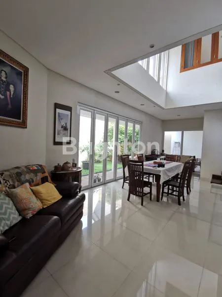 image RUMAH CANTIK DI LIPPO KARAWACI TANGERANG (1)