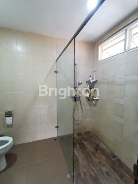 image RUMAH CANTIK DI LIPPO KARAWACI TANGERANG (6)